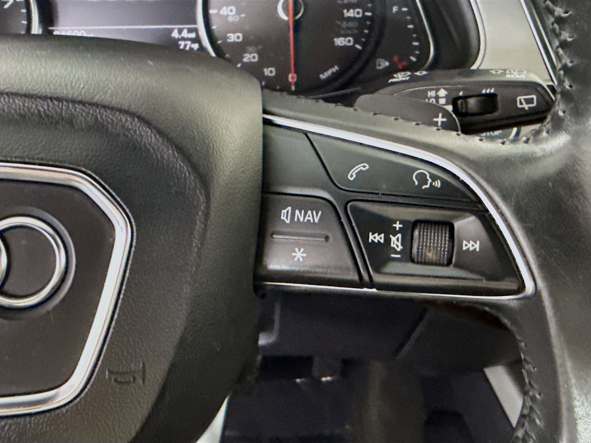 Used 2018 Audi Q7 2.0T Premium image 15