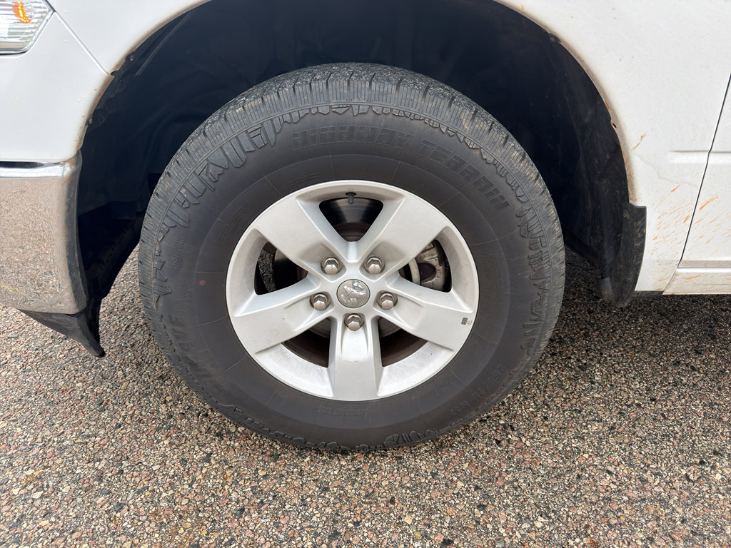 Used 2024 RAM 1500 Classic SLT RWD image 28