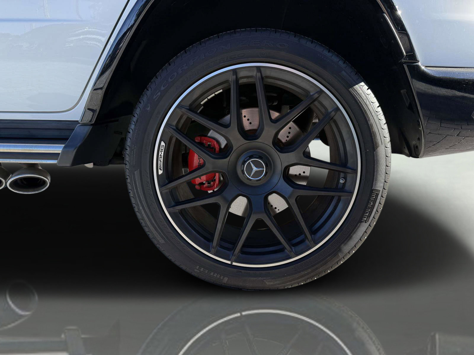 Used 2024 Mercedes-Benz G 63 AMG 4MATIC image 16