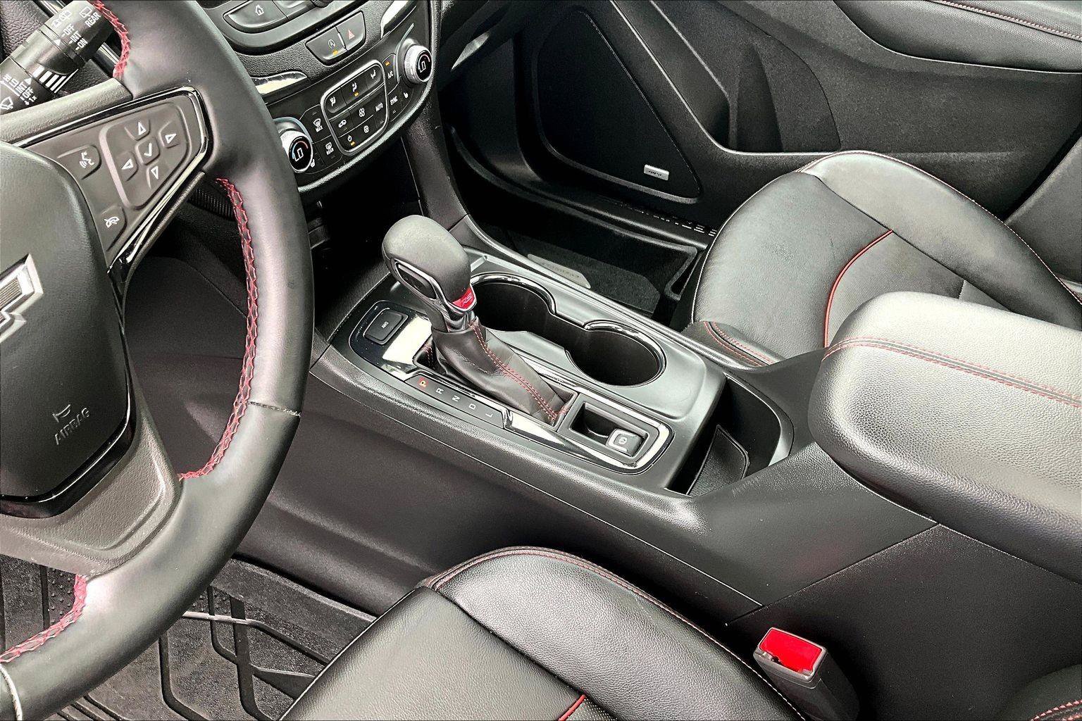 Used 2024 Chevrolet Equinox RS w/ RS Leather Package AWD/4WD image 16