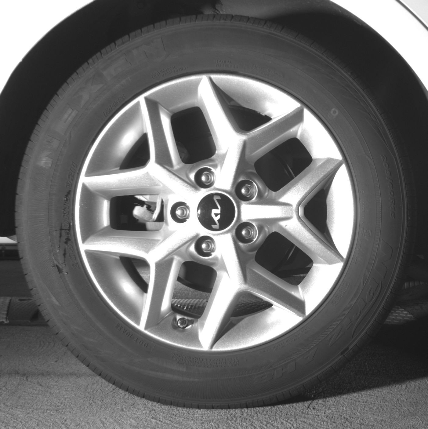 Used 2025 Kia Soul LX w/ LX Technology Package FWD image 22