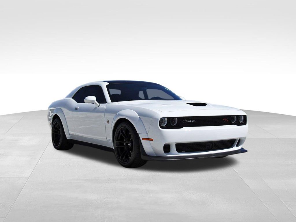 Used 2023 Dodge Challenger R/T Scat Pack image 1
