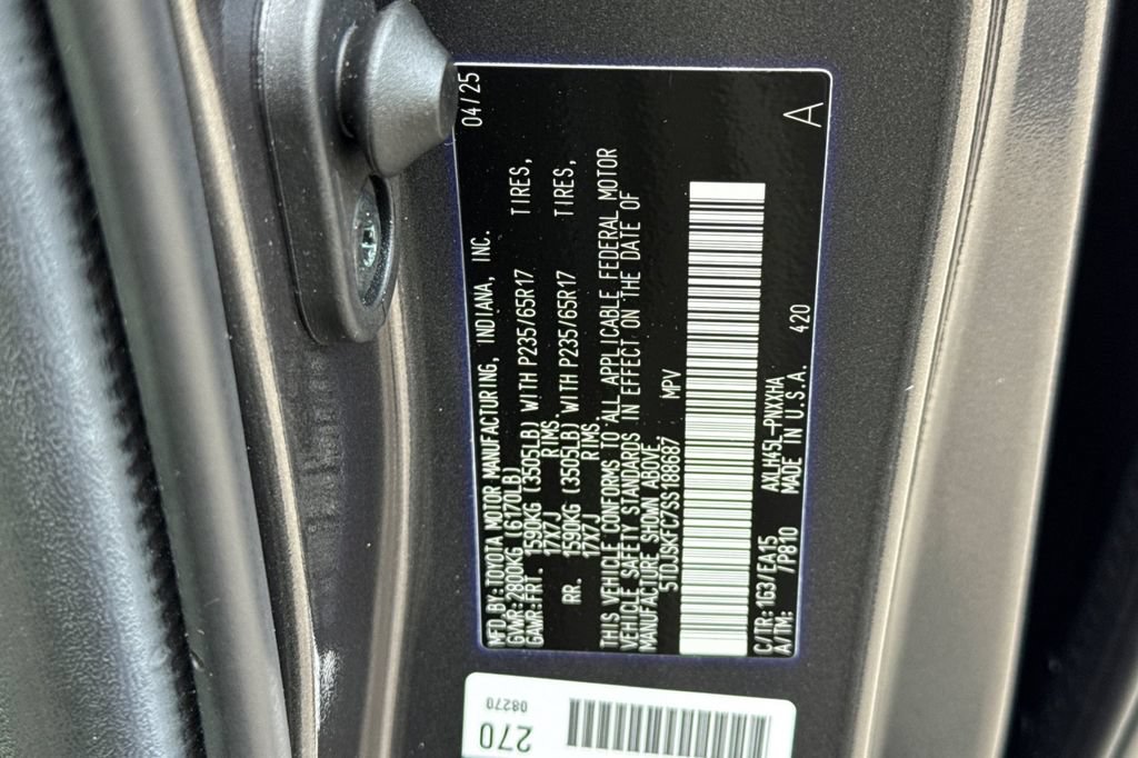 Certified 2025 Toyota Sienna XLE w/ XLE Plus Package AWD/4WD image 30