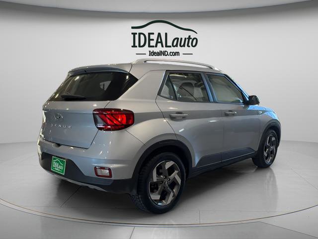 Used 2022 Hyundai Venue SEL image 6