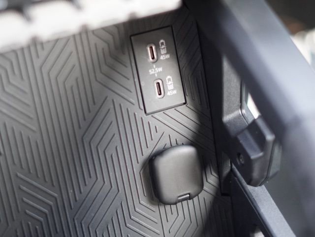 Certified 2024 Toyota Tacoma SR image 30