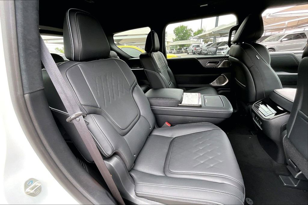 New 2026 INFINITI QX80 Autograph AWD/4WD image 22