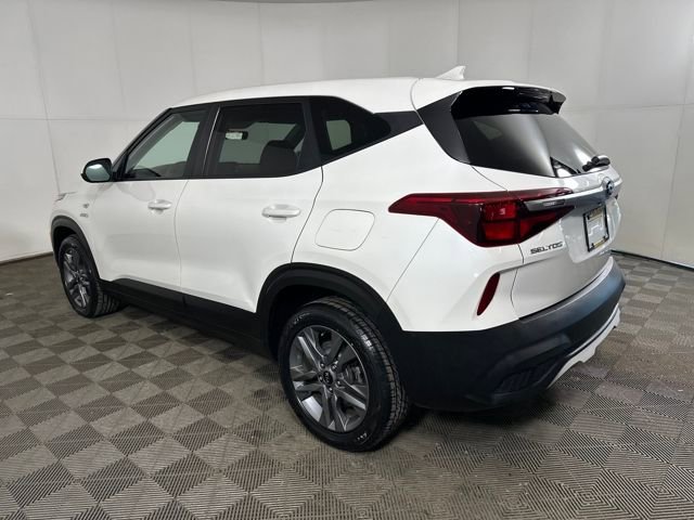 Used 2021 Kia Seltos LX image 5
