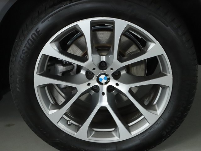 Certified 2025 BMW X5 xDrive40i w/ Premium Package image 41