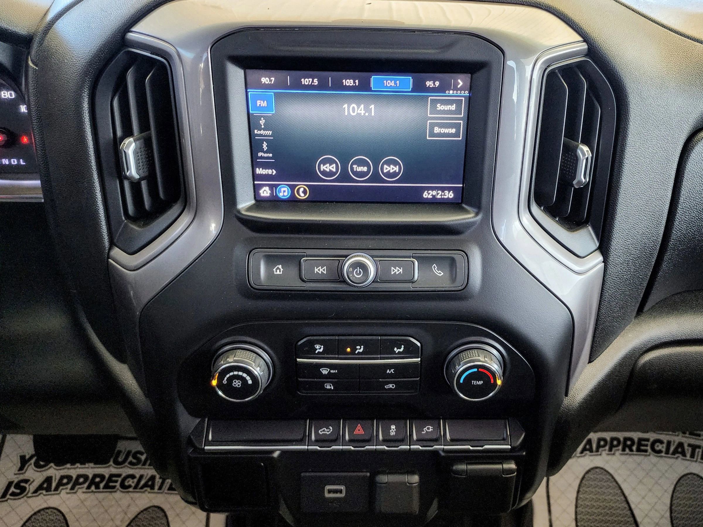 Used 2020 Chevrolet Silverado 2500 W/T w/ WT Fleet Convenience Package image 11