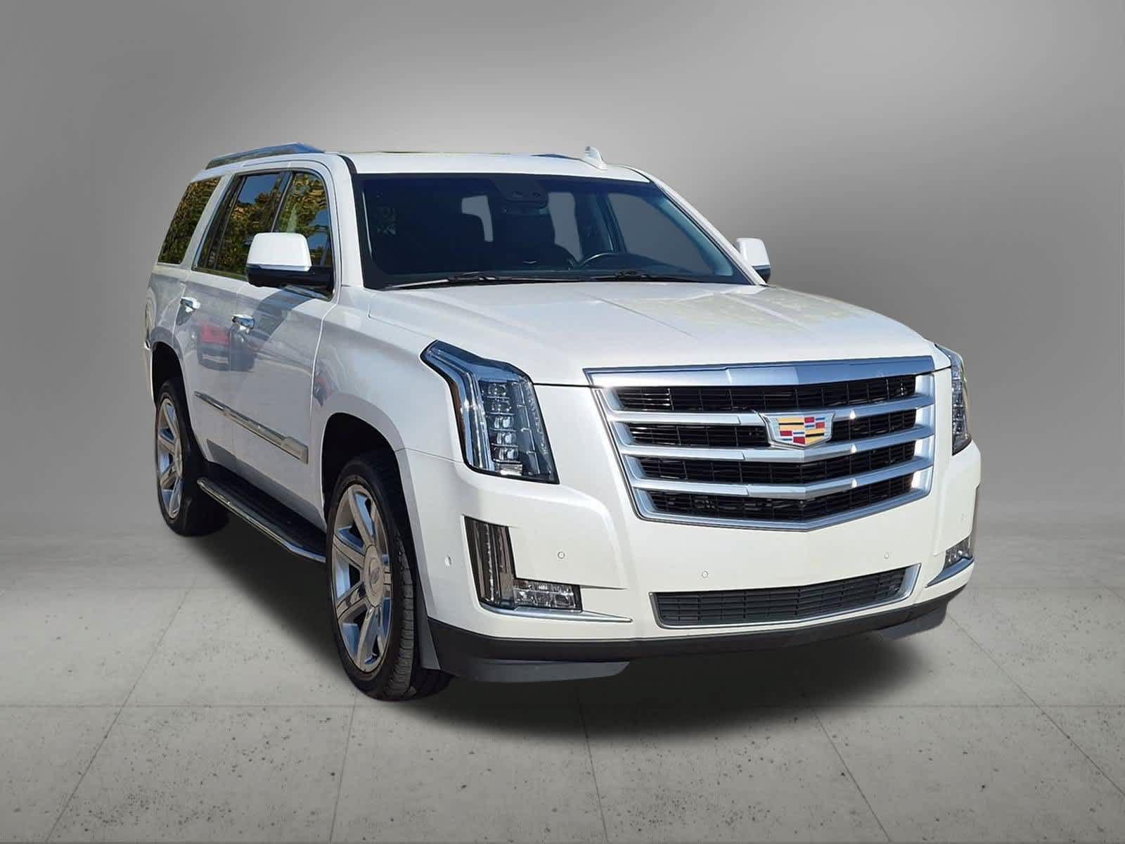 Used 2020 Cadillac Escalade Luxury AWD/4WD image 8