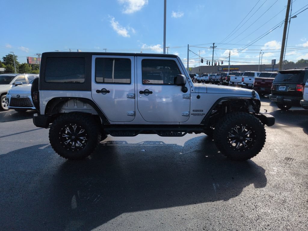 Used 2014 Jeep Wrangler Unlimited Sport w/ Quick Order Package 24S AWD/4WD image 6