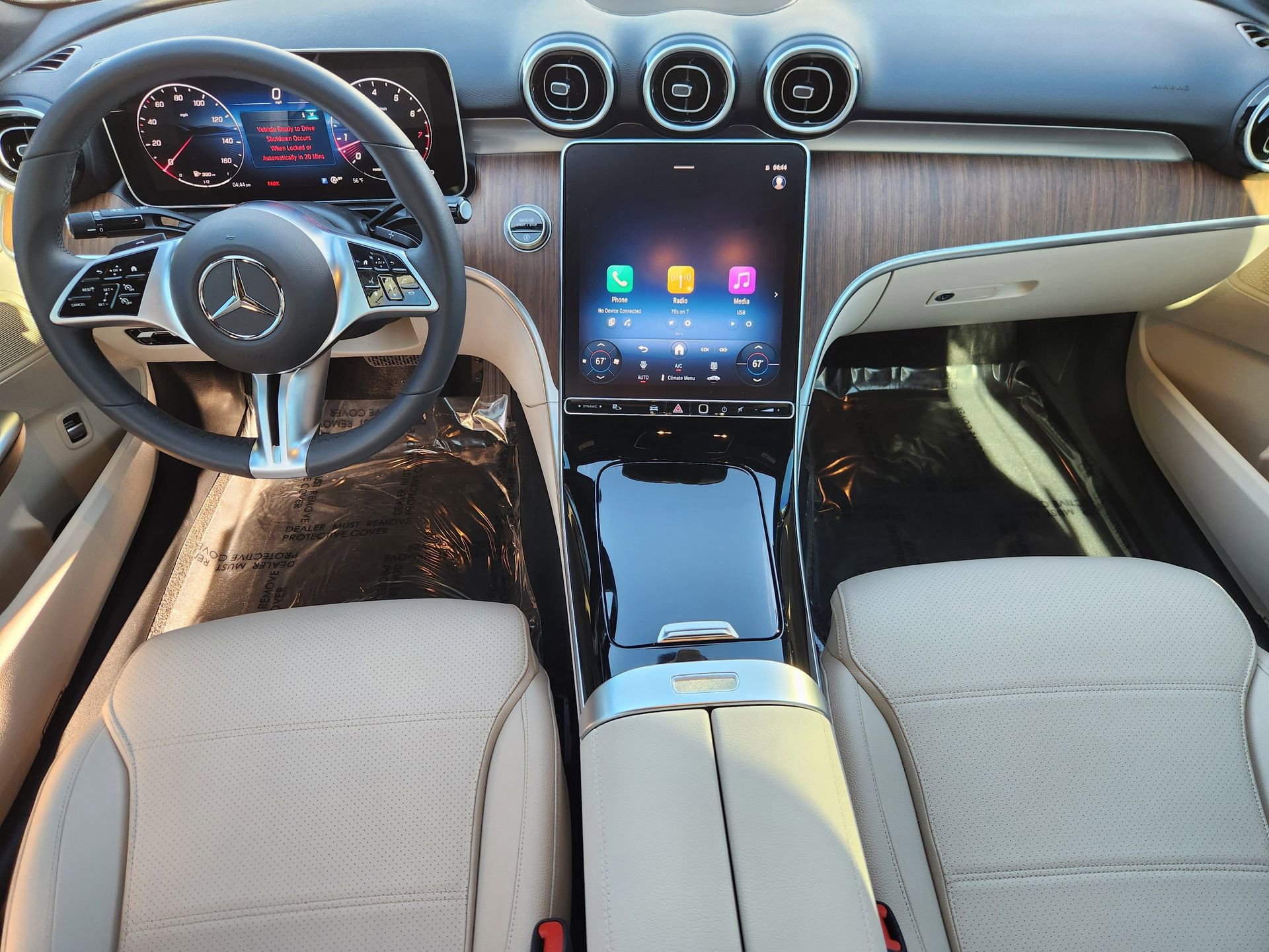 Used 2025 Mercedes-Benz C 300 Sedan image 3