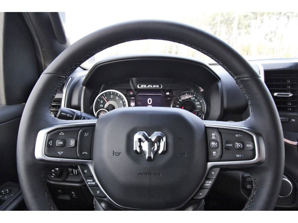 Used 2025 RAM 1500 Lone Star image 17