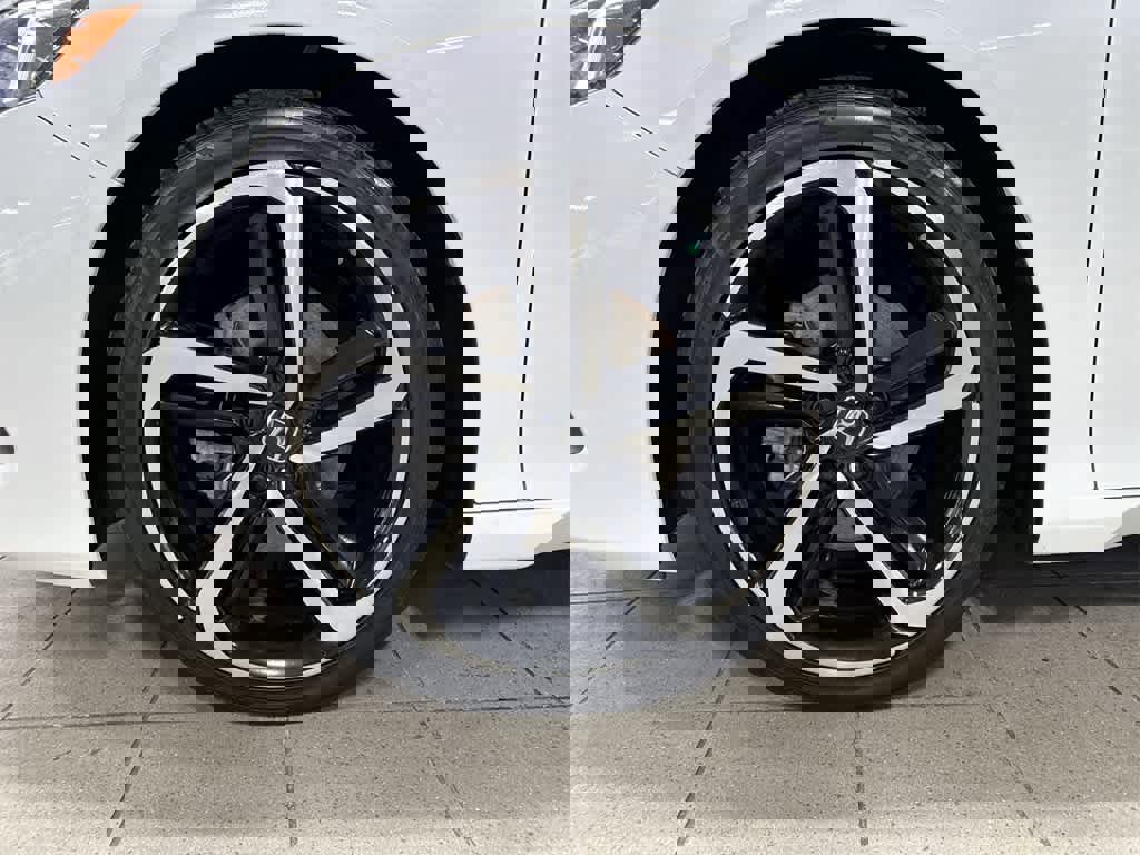 Used 2022 Honda Accord Sport image 10