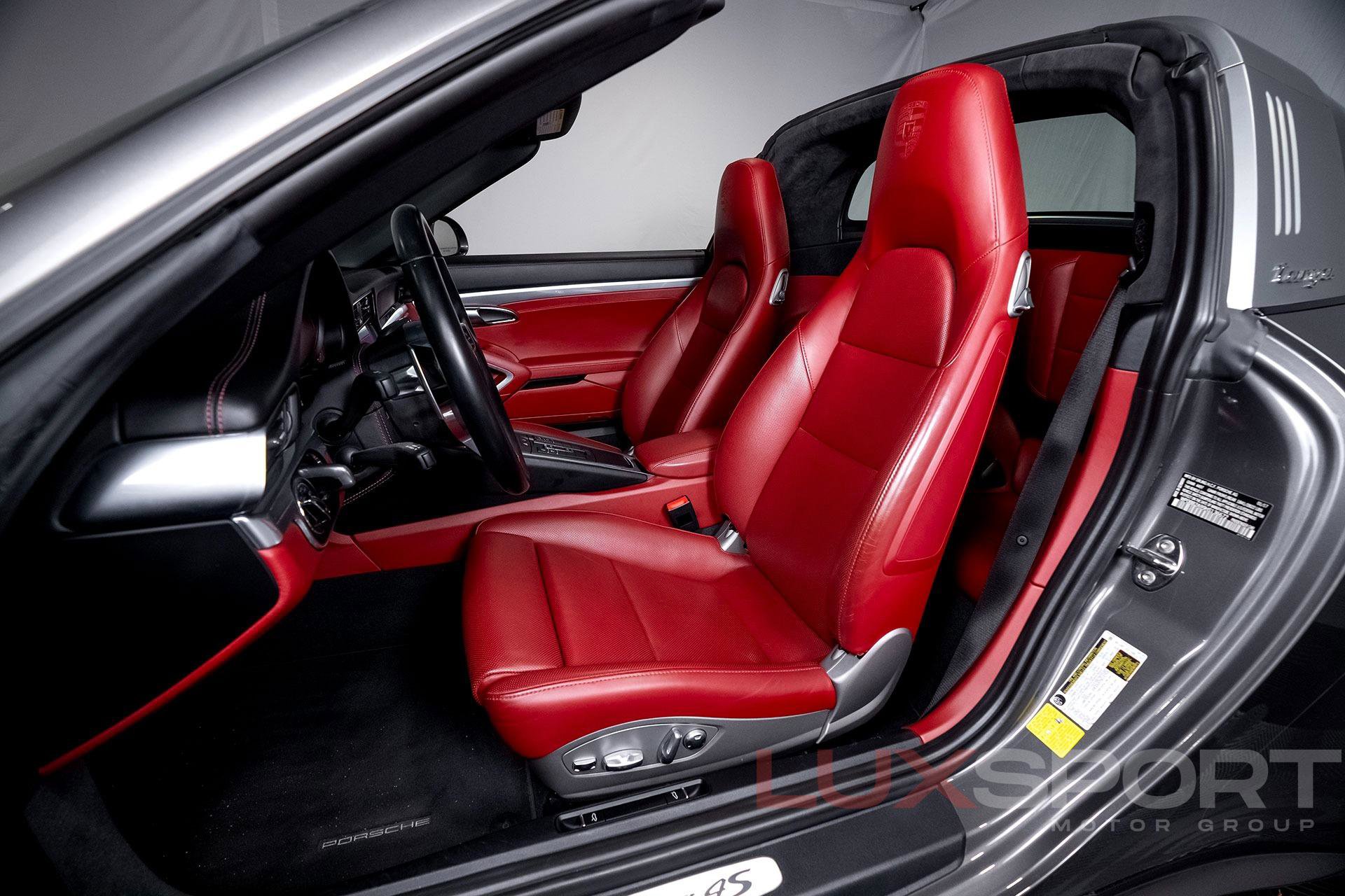 Used 2017 Porsche 911 Targa 4S image 18