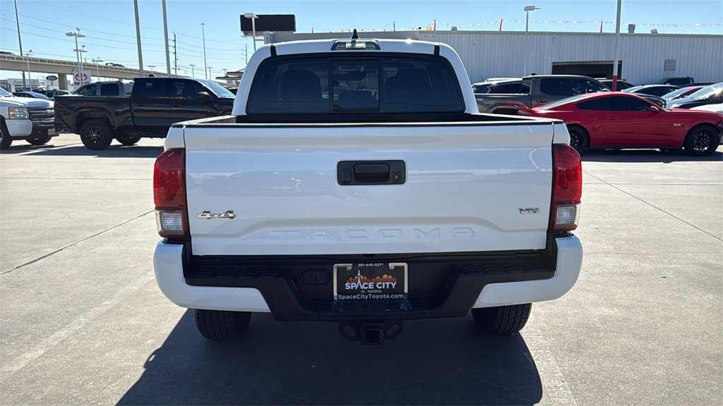 Used 2023 Toyota Tacoma SR image 6