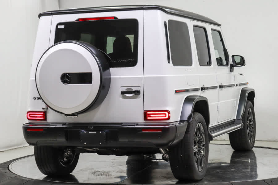 New 2027 Mercedes-Benz G 580 e image 6