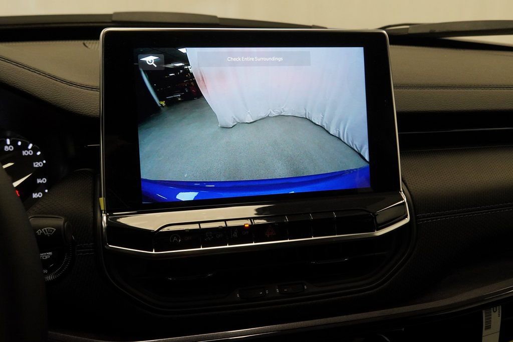 New 2026 Jeep Compass Latitude image 24