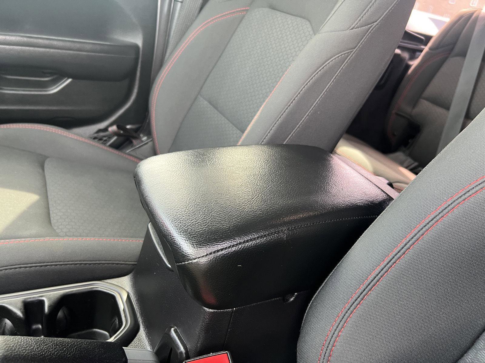 Used 2018 Jeep Wrangler Unlimited Rubicon image 33