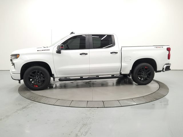 Used 2025 Chevrolet Silverado 1500 RST w/ Redline Edition AWD/4WD image 4