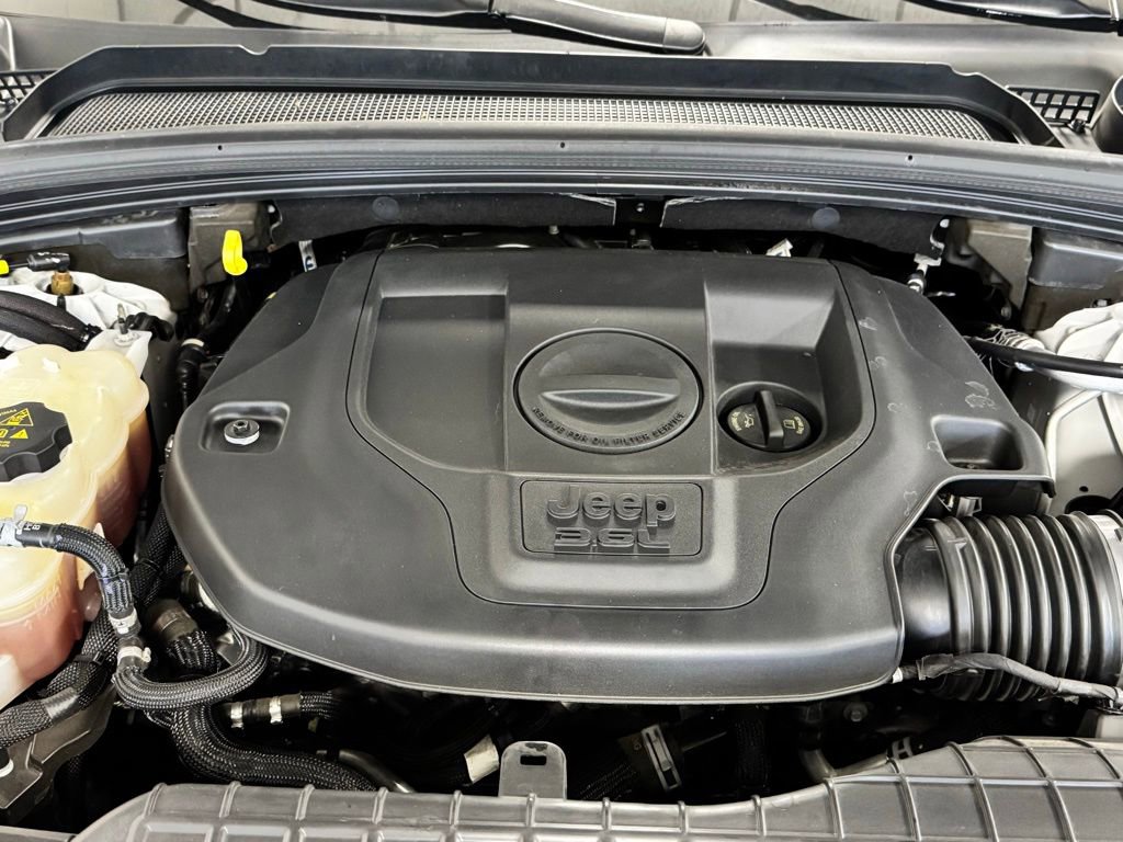 Certified 2022 Jeep Grand Cherokee L Overland w/ Luxury Tech Group IV image 26