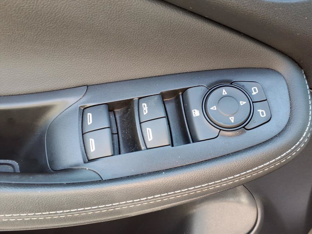 Used 2023 Buick Encore GX Select FWD image 23