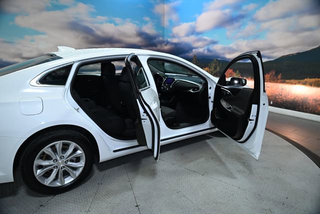 Used 2024 Chevrolet Malibu LT image 45