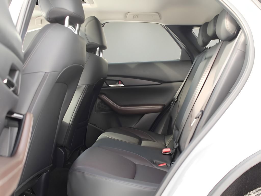 Used 2025 MAZDA CX-30 AWD 2.5 S w/ Premium Package image 12
