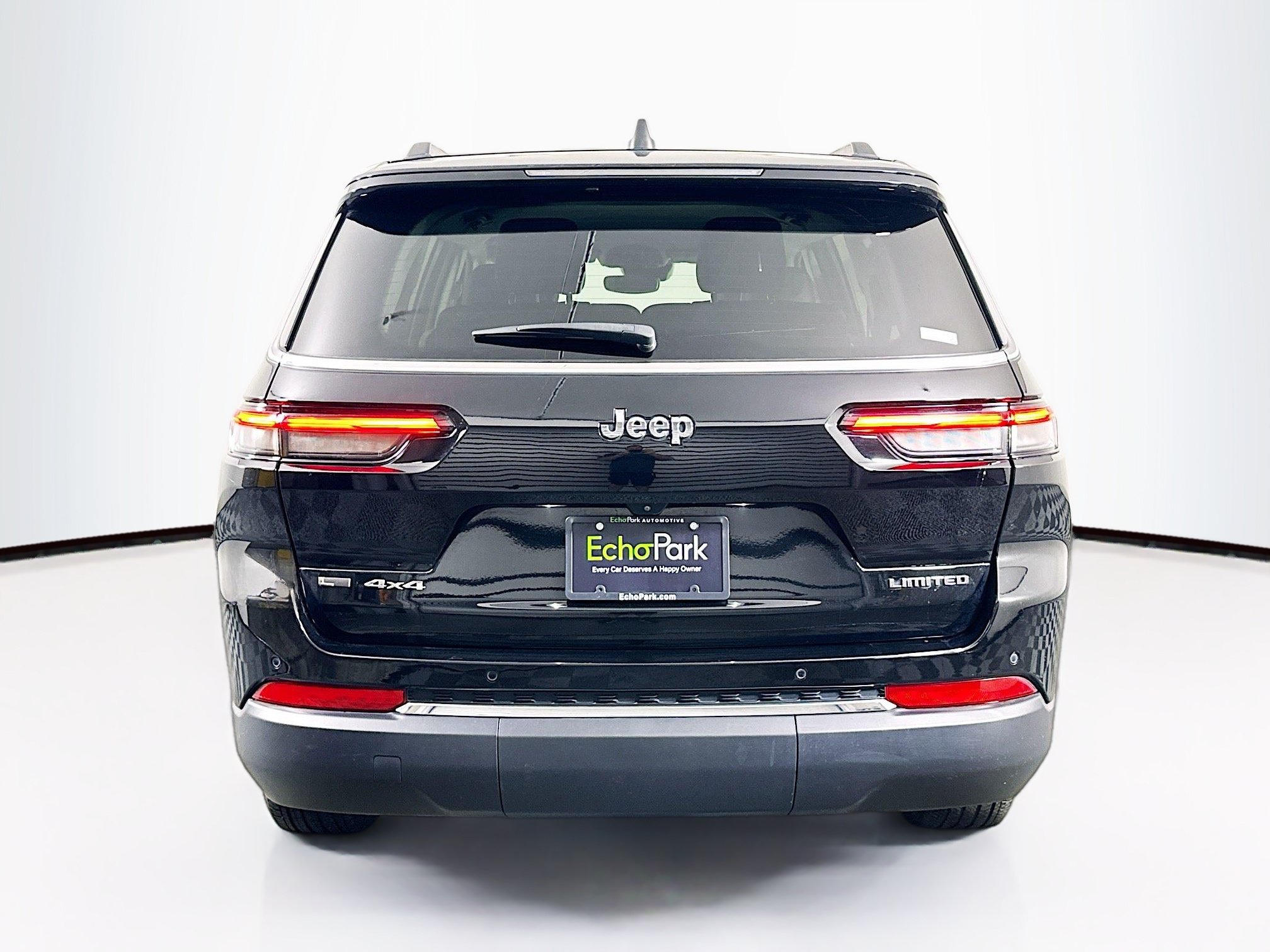Used 2022 Jeep Grand Cherokee L Limited AWD/4WD image 7