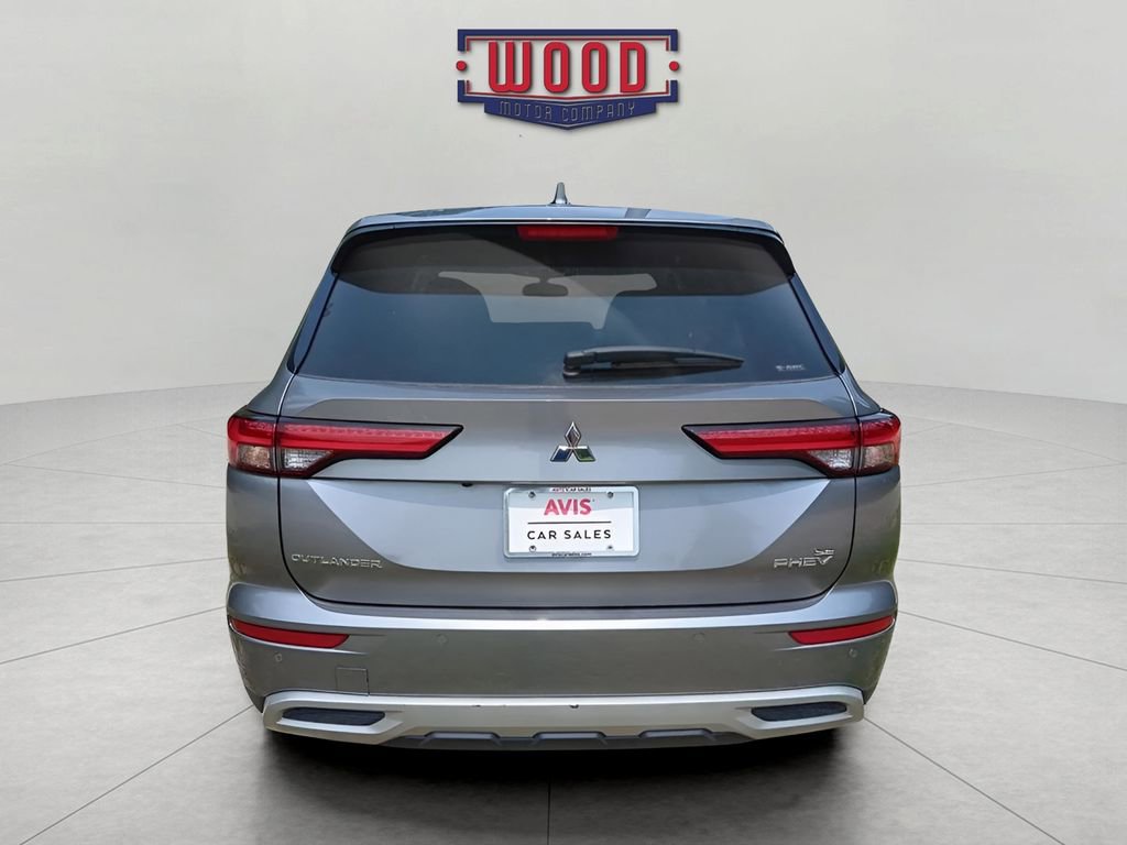 Used 2023 Mitsubishi Outlander SE image 6