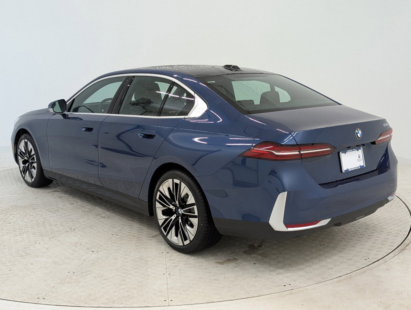 New 2025 BMW 530i w/ Premium Package image 6