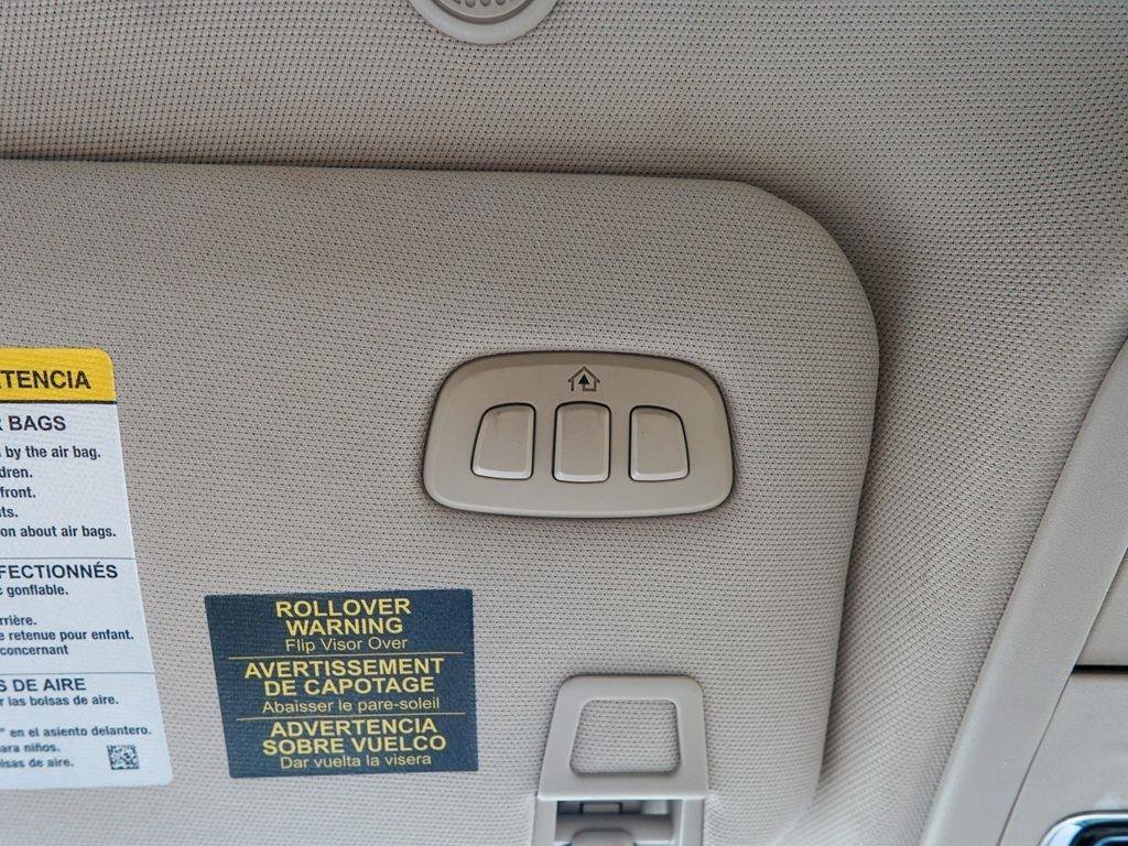 Used 2020 Lincoln Corsair Reserve w/ Equipment Group 201A FWD image 34