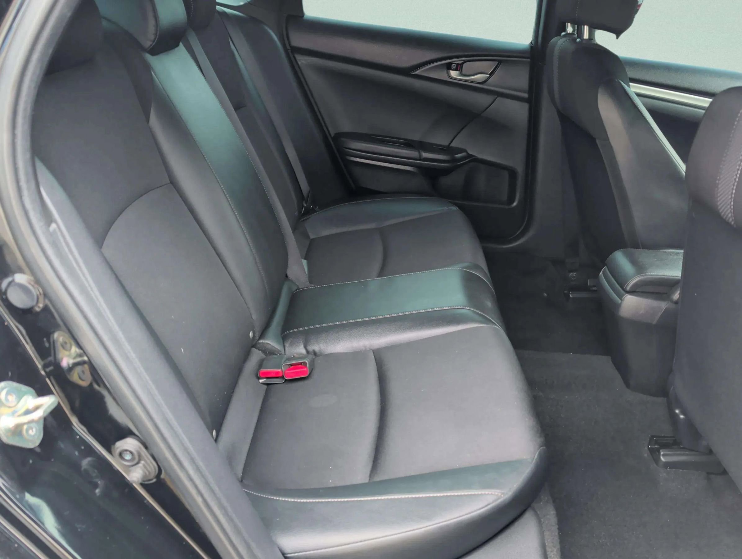 Used 2019 Honda Civic Sport image 15