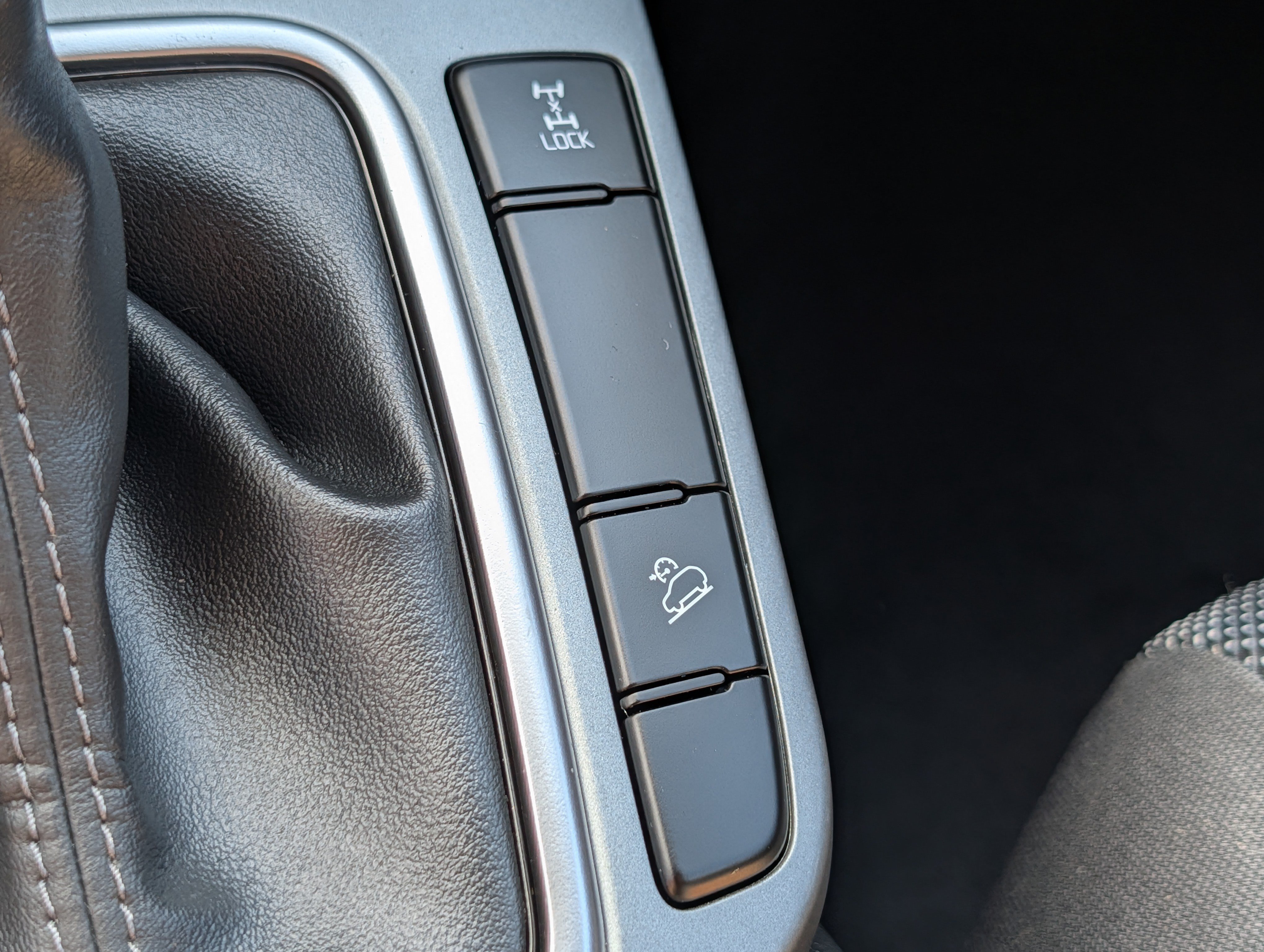 Certified 2025 Kia Seltos LX AWD/4WD image 29