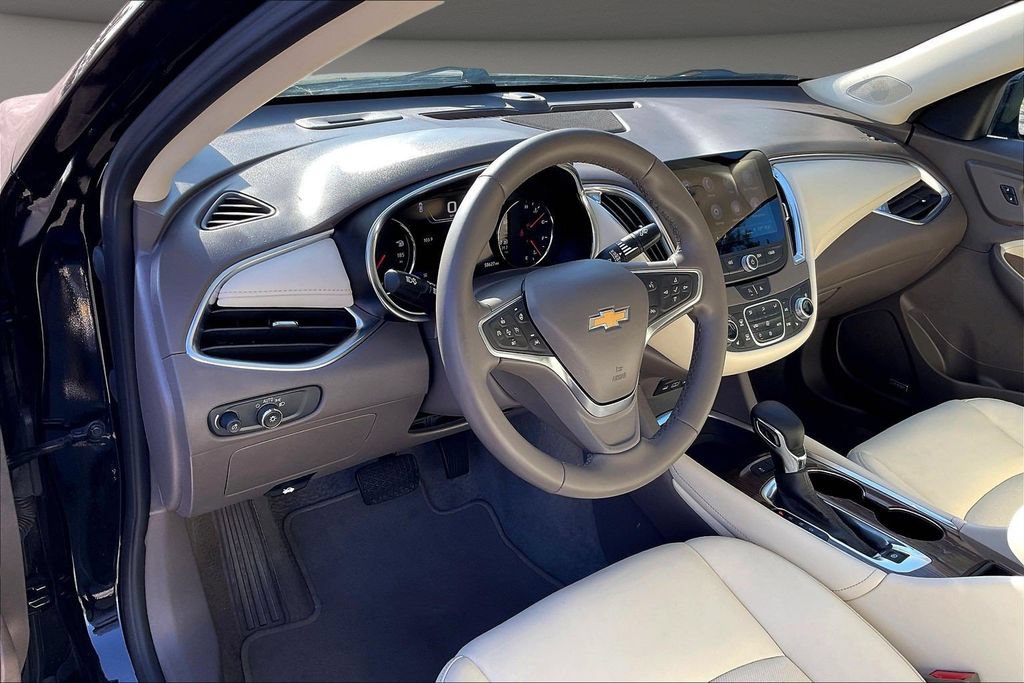Used 2024 Chevrolet Malibu LT FWD image 20