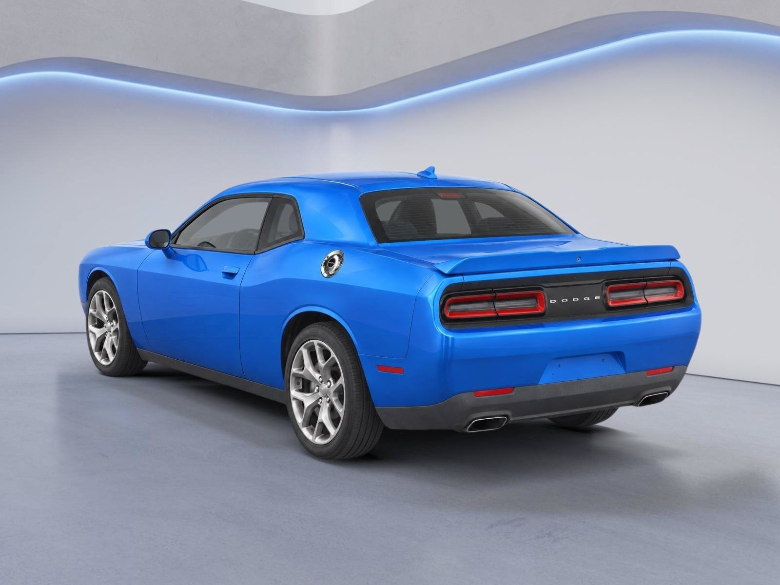 Used 2015 Dodge Challenger SXT Plus RWD image 4