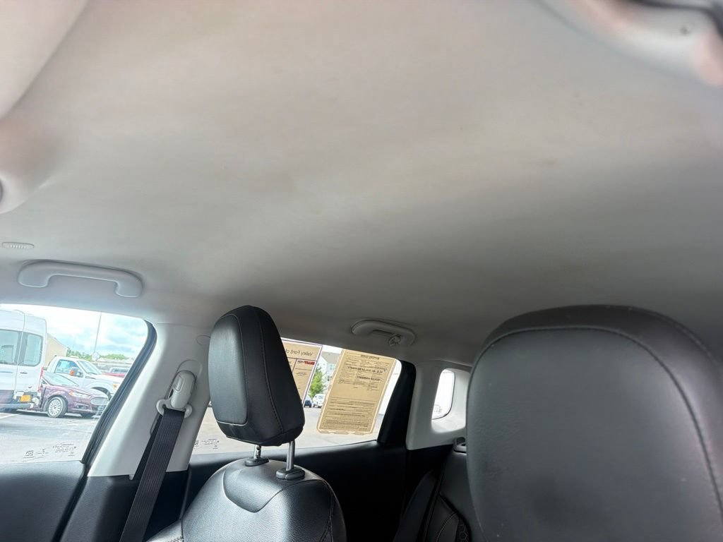 Used 2021 Jeep Compass Latitude w/ Convenience Group AWD/4WD image 31