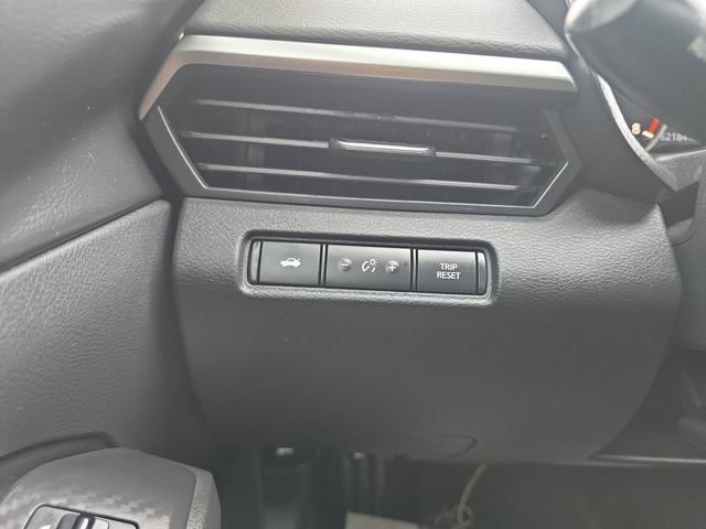 Used 2022 Nissan Altima 2.5 SR w/ Midnight Edition Package AWD/4WD image 10