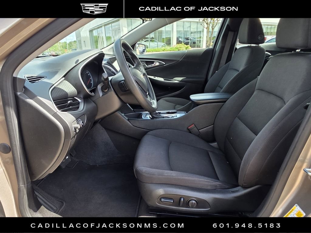 Used 2025 Chevrolet Malibu LT FWD image 20