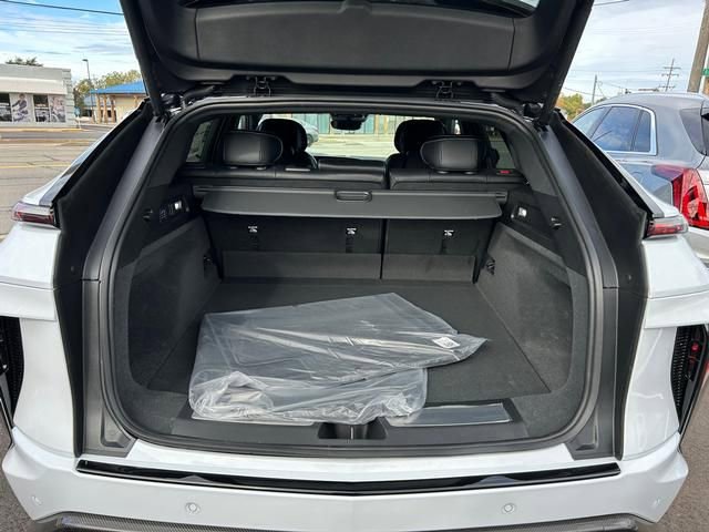 New 2026 Cadillac Lyriq V w/ Exterior Carbon Fiber Package image 21