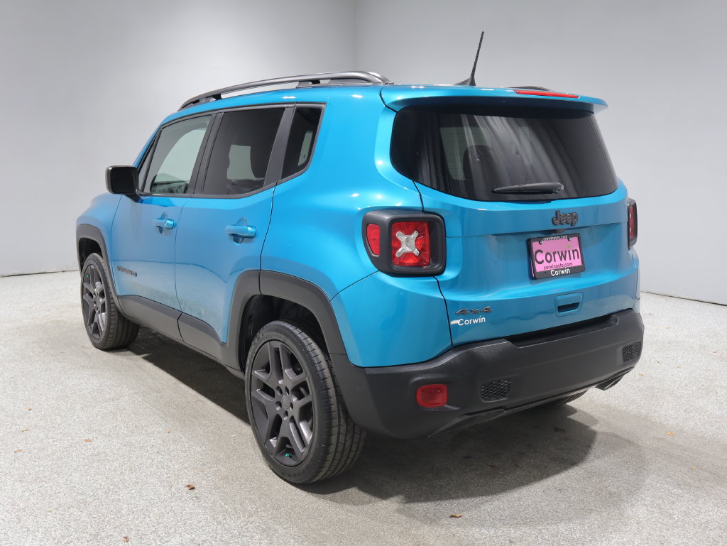Used 2021 Jeep Renegade Latitude w/ Sun & Sound Group AWD/4WD image 6