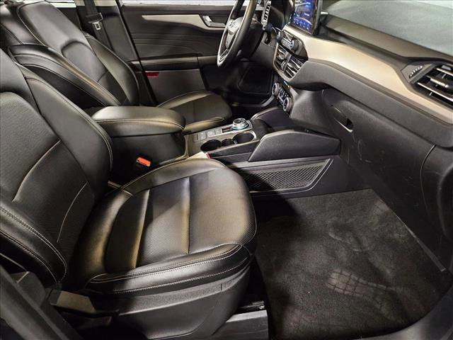 Used 2022 Ford Escape SEL image 21