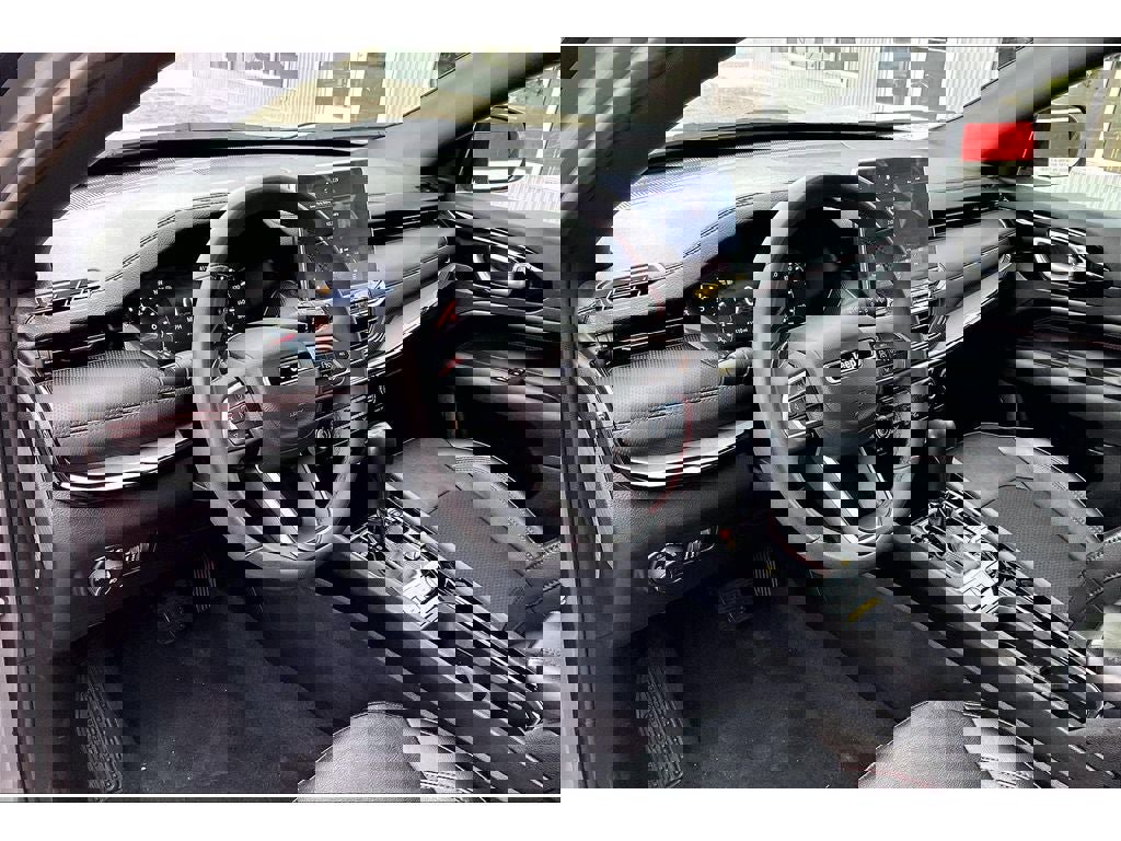 Used 2023 Jeep Compass Trailhawk image 14