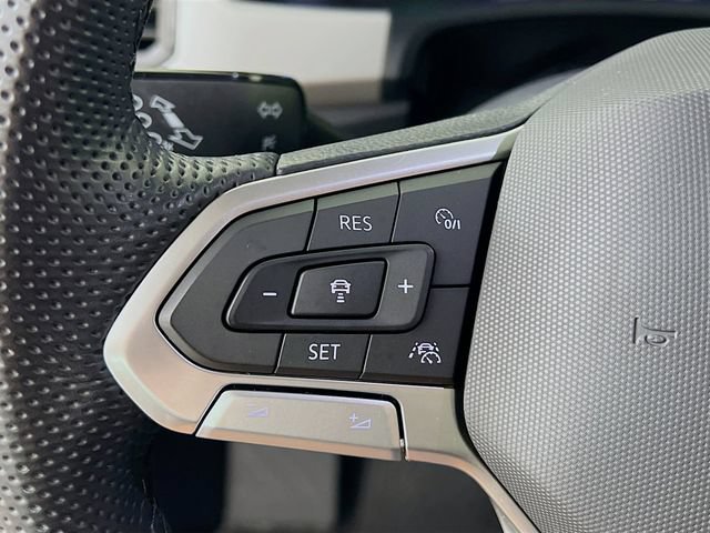 Used 2022 Volkswagen Atlas SEL Premium AWD/4WD image 13