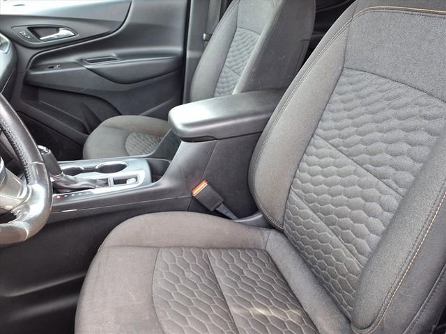 Certified 2020 Chevrolet Equinox LT w/ Driver Convenience Package image 3