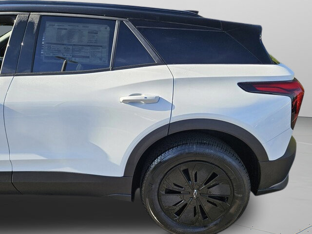New 2025 Chevrolet Blazer EV LT w/ Midnight/Sport Edition image 8