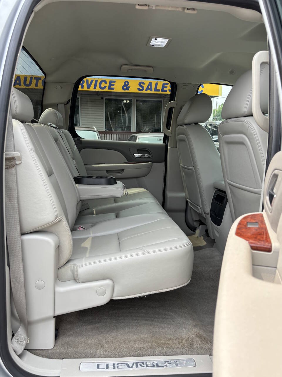 Used 2012 Chevrolet Silverado 2500 LTZ w/ LTZ Plus Package AWD/4WD image 18