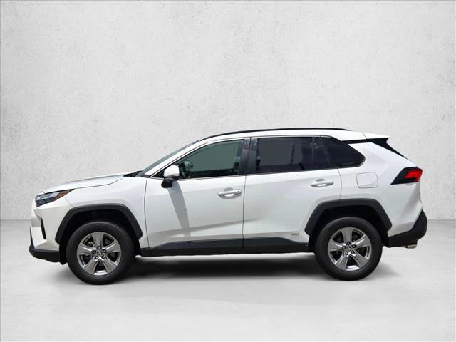 Used 2025 Toyota RAV4 LE AWD/4WD image 9