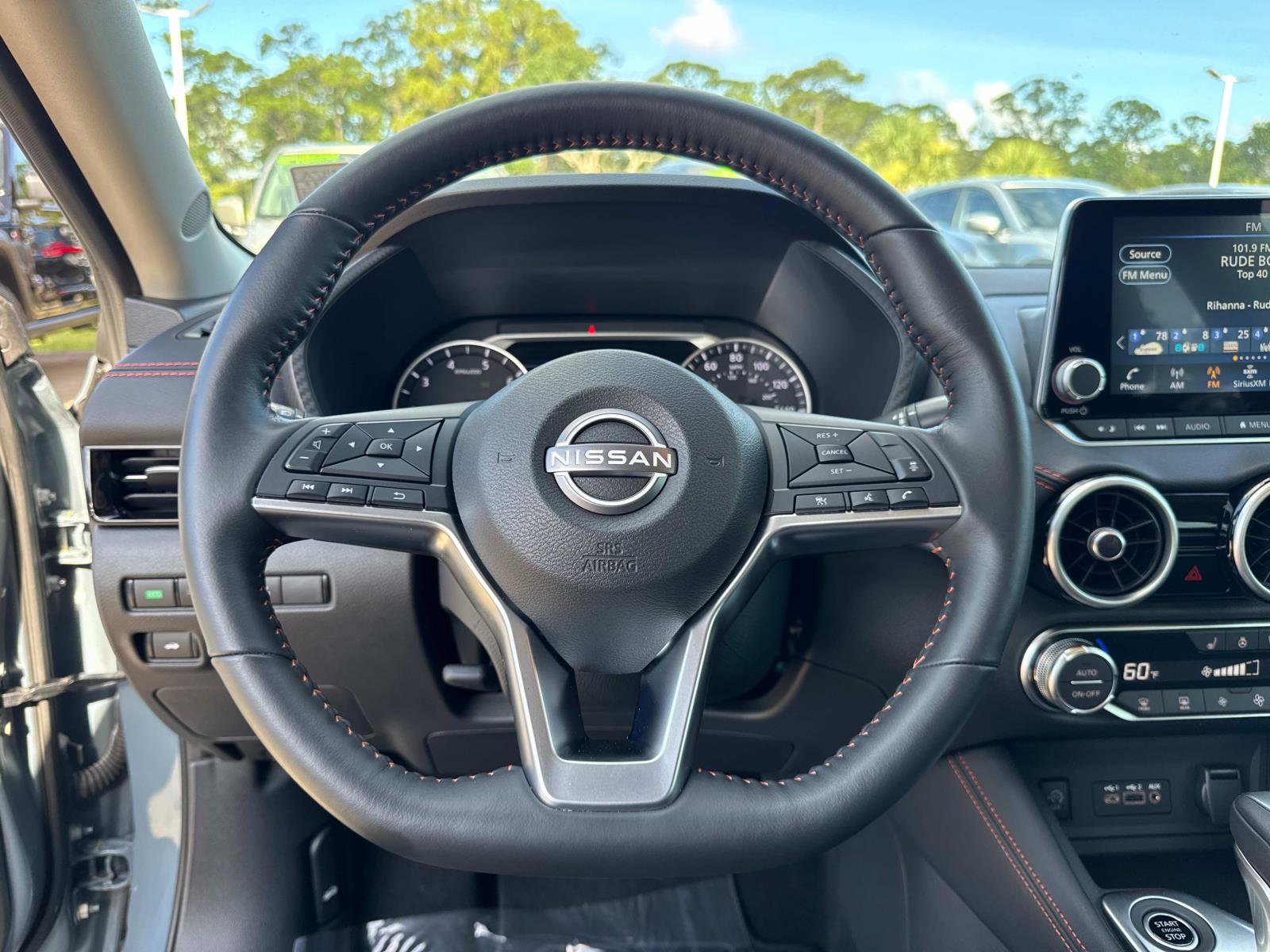 Used 2025 Nissan Sentra SR w/ SR Premium Package FWD image 27