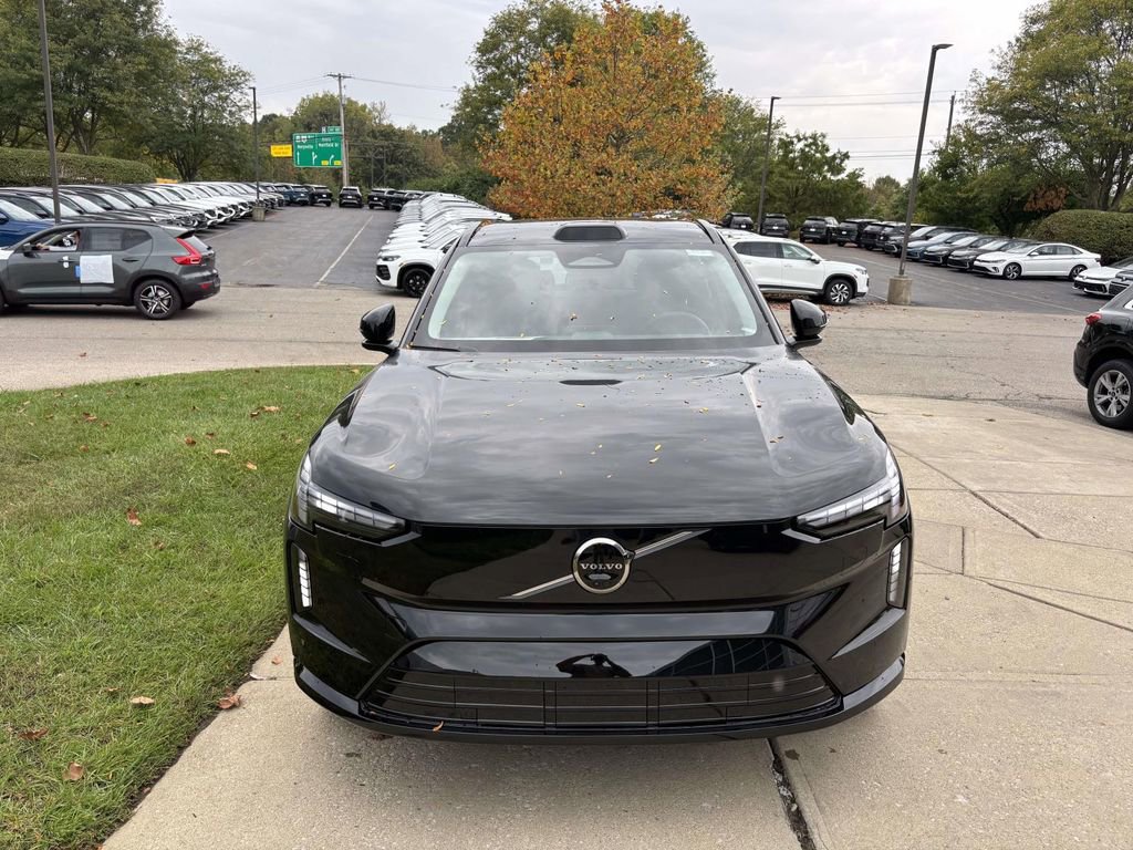 New 2025 Volvo EX90 Ultra w/ Protection Package Premier image 2